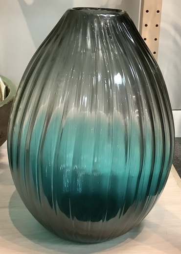 Serenity Teardrop Vase